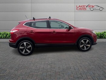 Used Nissan Qashqai 2015 for sale - 77301820: Photo