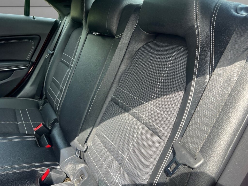 Used Mercedes-Benz CLA 2013 for sale - 76744478: Photo 11