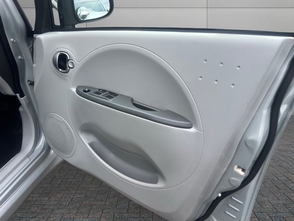 Used Mitsubishi i 2009 for sale - 77133159: Photo 12