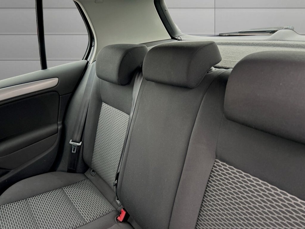 Used Volkswagen Golf 2010 for sale - 76744450: Photo 16