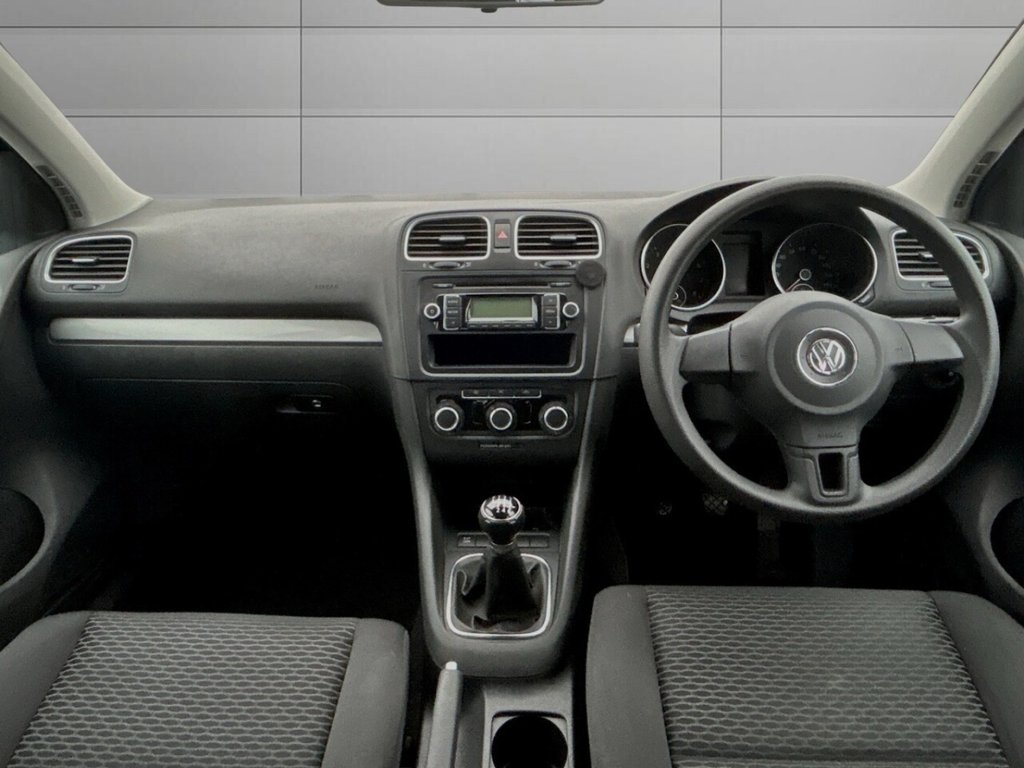 Used Volkswagen Golf 2010 for sale - 76744450: Photo 17