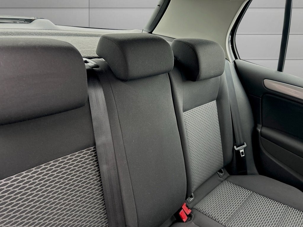 Used Volkswagen Golf 2010 for sale - 76744450: Photo 18