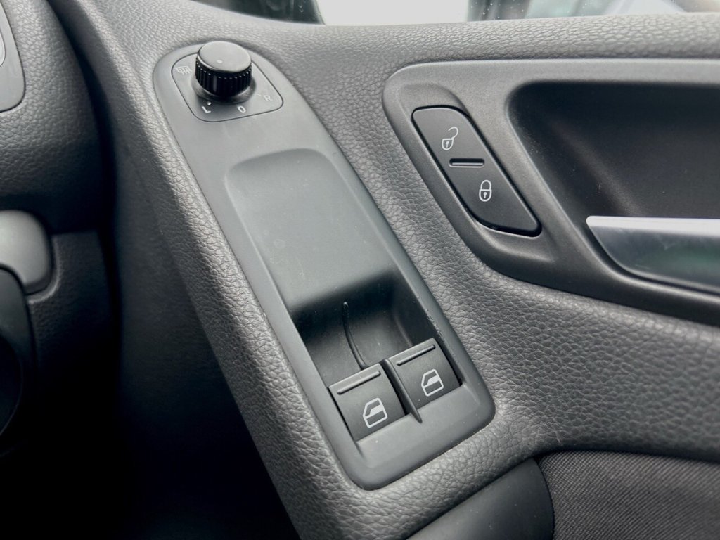 Used Volkswagen Golf 2010 for sale - 76744450: Photo 25