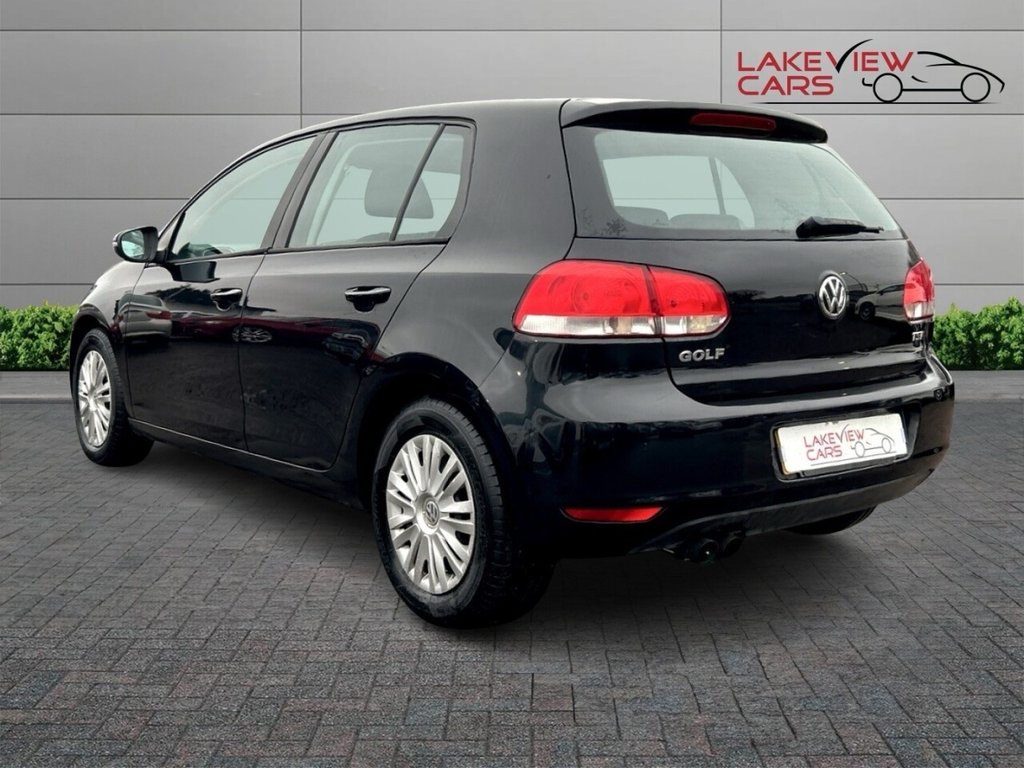 Used Volkswagen Golf 2010 for sale - 76744450: Photo 5