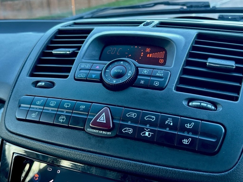 Used Mercedes-Benz Viano 2010 for sale - 76740341: Photo 28