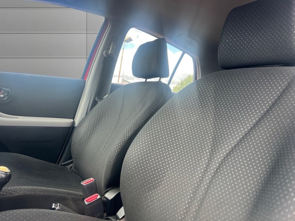 Used Toyota Yaris 2011 for sale - 76744486: Photo 14