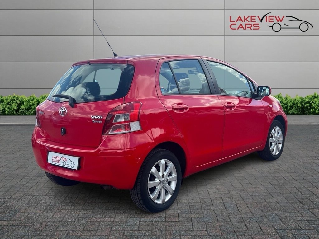 Used Toyota Yaris 2011 for sale - 76744486: Photo 8