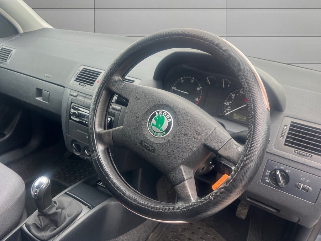 Used Skoda Fabia 2004 for sale - 76744493: Photo 9