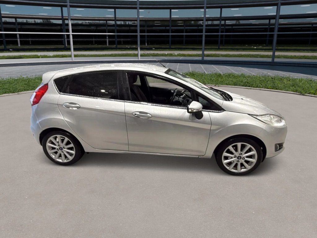 Used Ford Fiesta 2016 for sale - 76986141: Photo 2