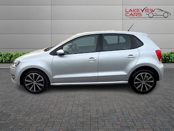 Used Volkswagen Polo 2013 for sale - 77319601: Photo