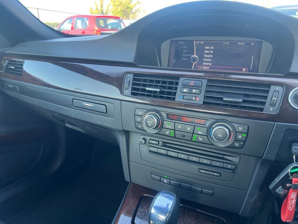 Used BMW 3 Series 2012 for sale - 76744459: Photo 25