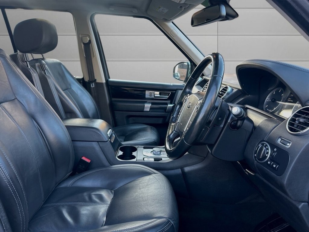 Used Land Rover Discovery 4 2014 for sale - 76848241: Photo 11