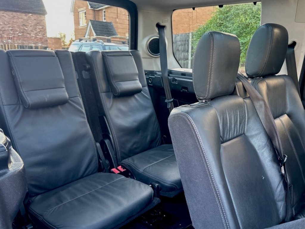 Used Land Rover Discovery 4 2014 for sale - 76848241: Photo 22