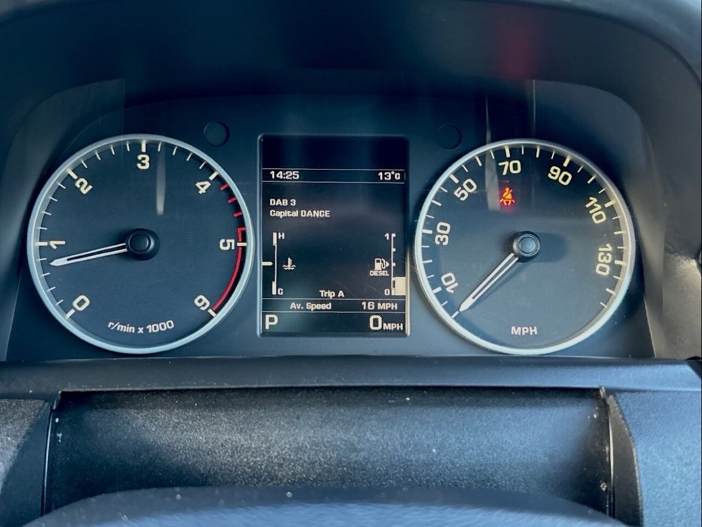 Used Land Rover Discovery 4 2014 for sale - 76848241: Photo 24