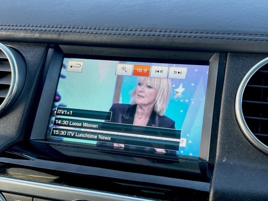 Used Land Rover Discovery 4 2014 for sale - 76848241: Photo 27