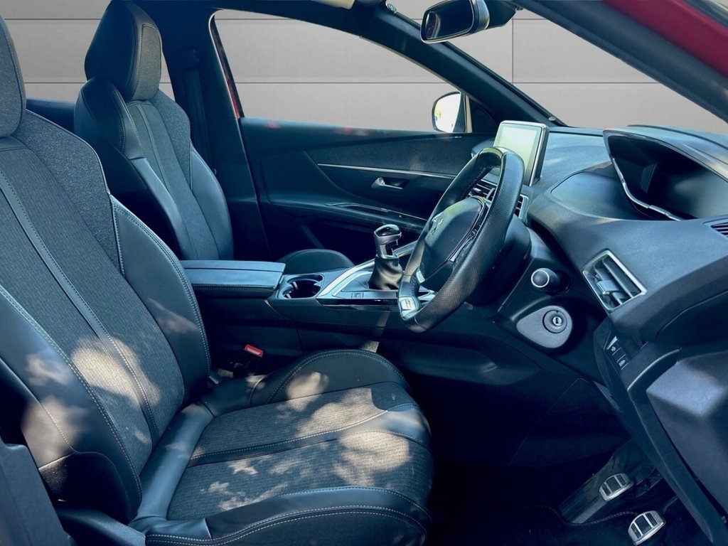 Used Peugeot 3008 2017 for sale - 77049096: Photo 11