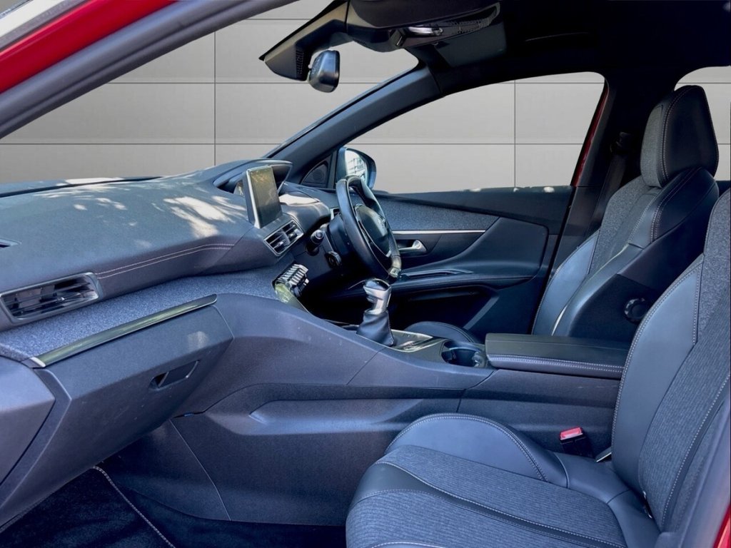 Used Peugeot 3008 2017 for sale - 77049096: Photo 13