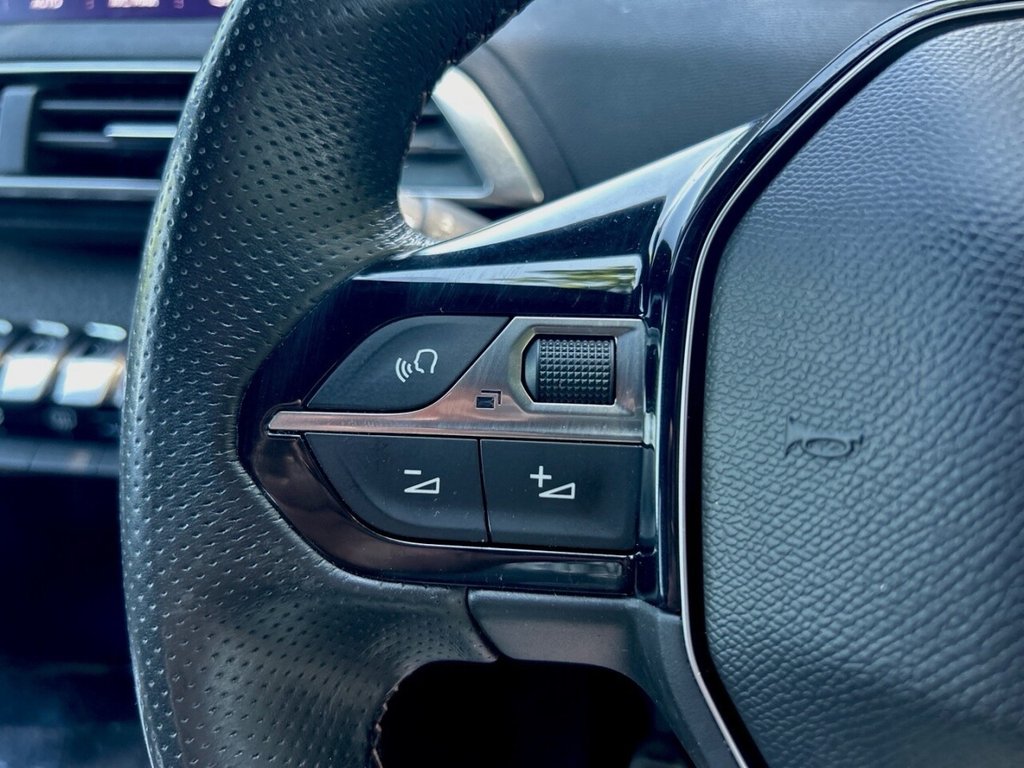 Used Peugeot 3008 2017 for sale - 77049096: Photo 24