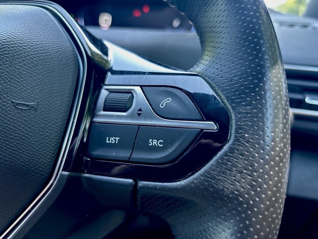 Used Peugeot 3008 2017 for sale - 77049096: Photo 25