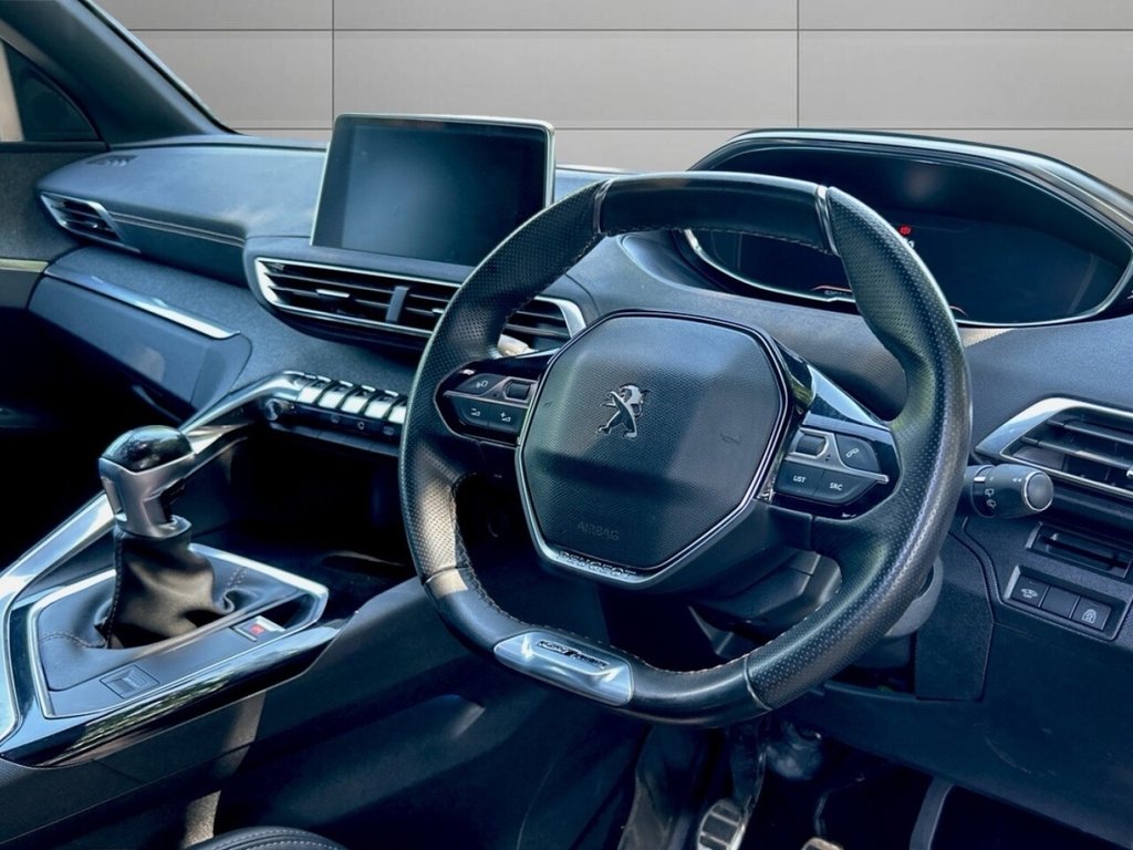 Used Peugeot 3008 2017 for sale - 77049096: Photo 9