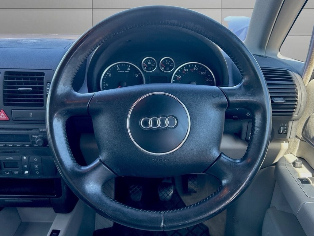 Used Audi A2 2002 for sale - 76744458: Photo 19