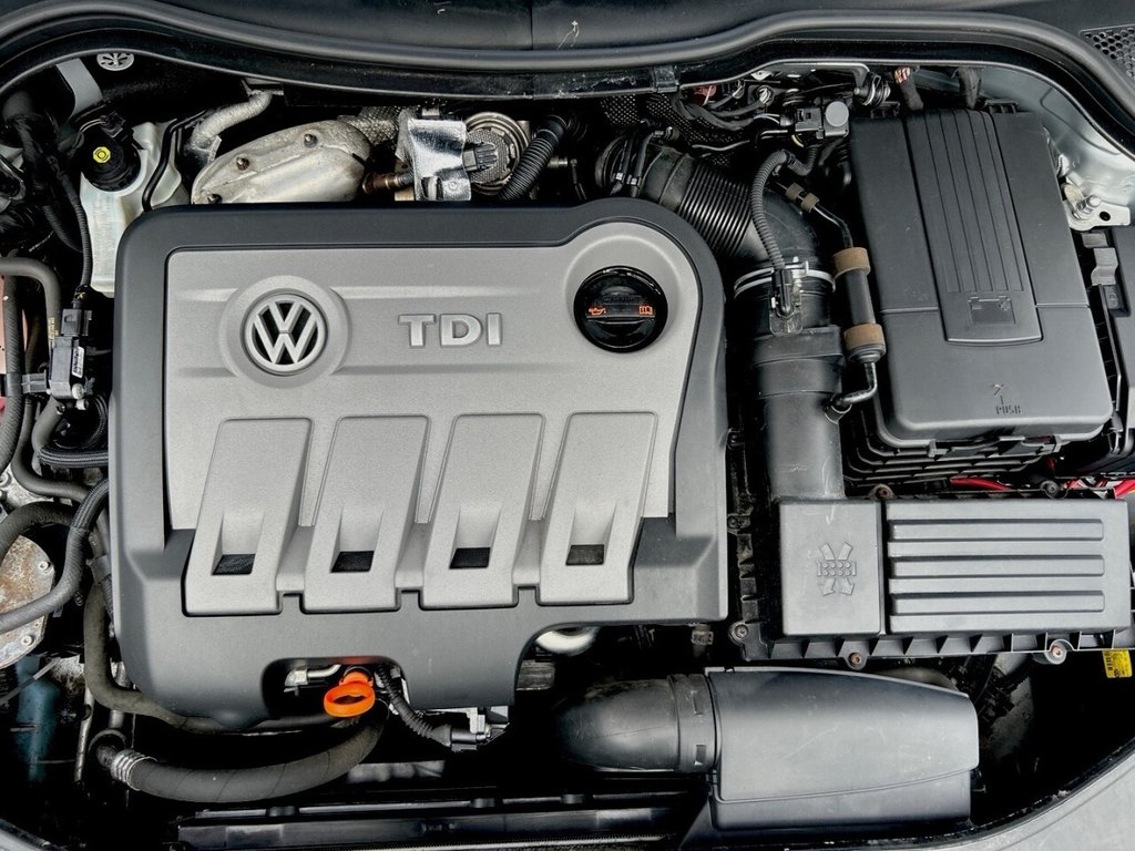 Used Volkswagen CC 2013 for sale - 76744472: Photo 20