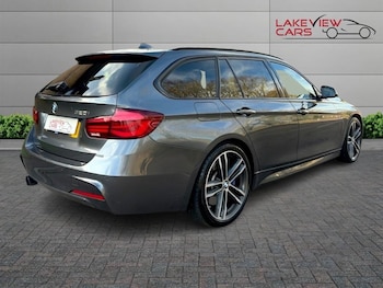 Used BMW 3 Series 2017 for sale - 77227579: Photo