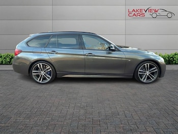 Used BMW 3 Series 2017 for sale - 77227579: Photo