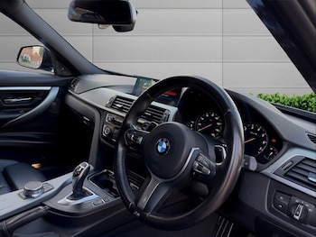 Used BMW 3 Series 2017 for sale - 77227579: Photo