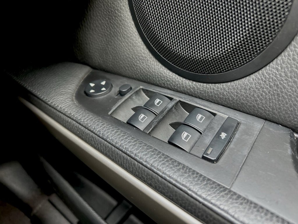 Used BMW 3 Series 2005 for sale - 76986129: Photo 28