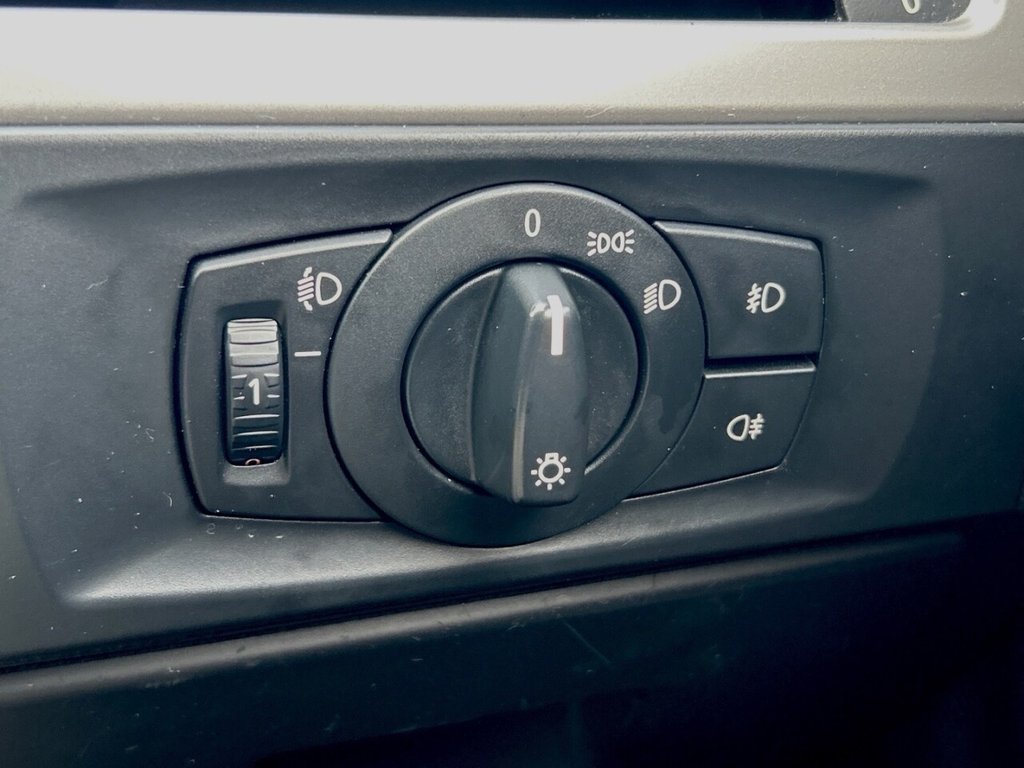 Used BMW 3 Series 2005 for sale - 76986129: Photo 29