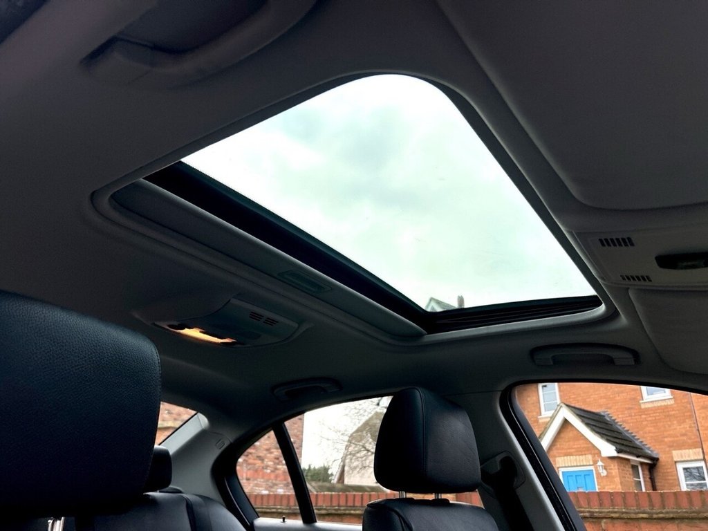 Used BMW 3 Series 2005 for sale - 76986129: Photo 30