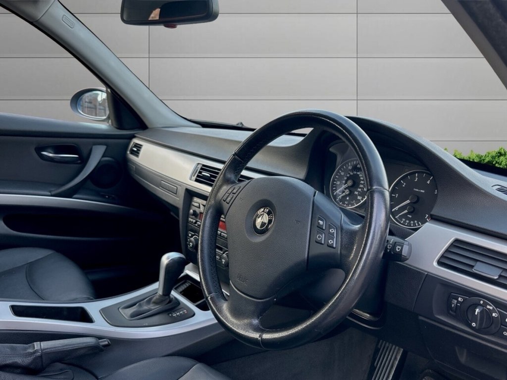 Used BMW 3 Series 2005 for sale - 76986129: Photo 9