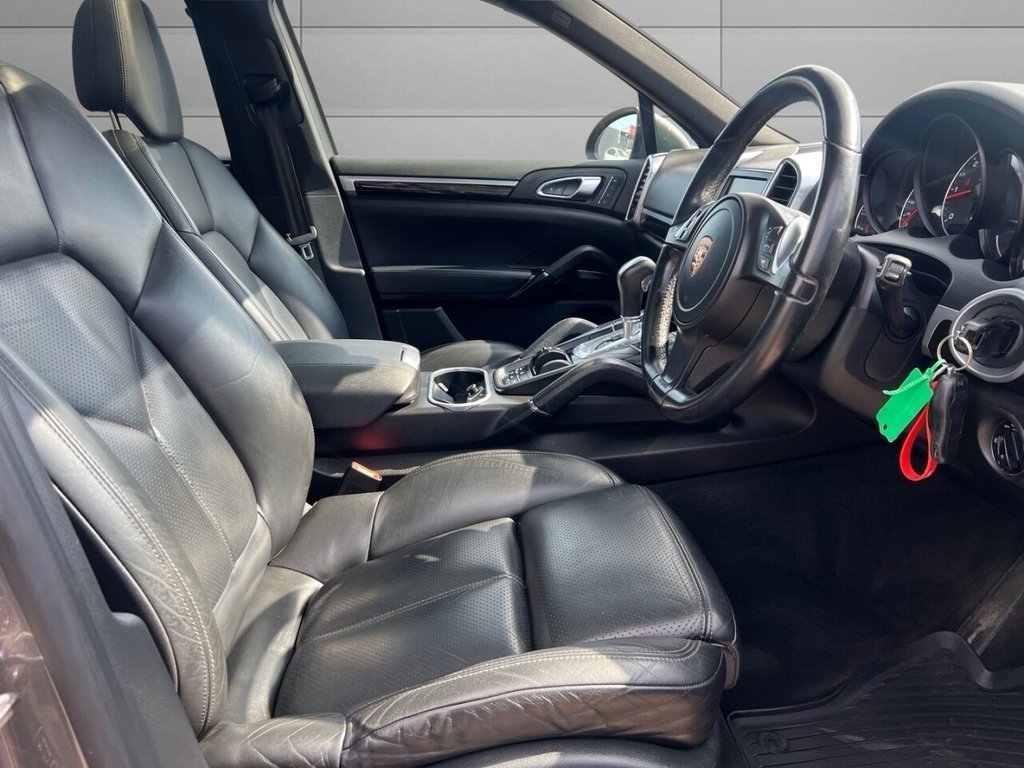 Used Porsche Cayenne 2013 for sale - 77583132: Photo 22
