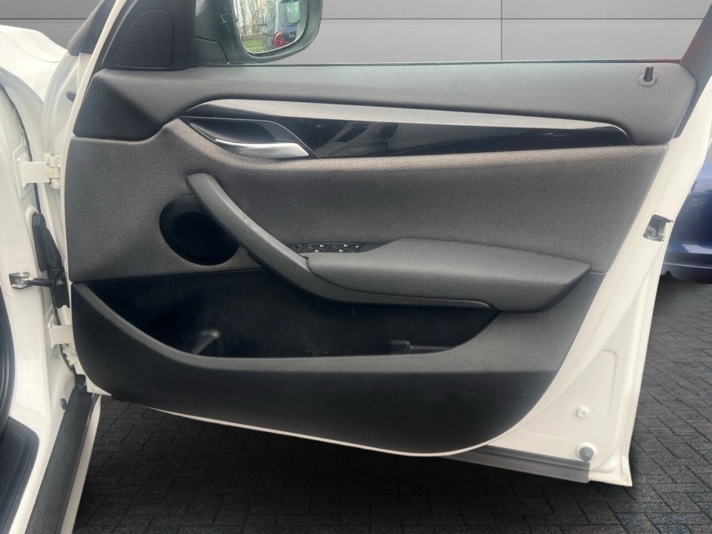 Used BMW X1 2011 for sale - 76744533: Photo 10