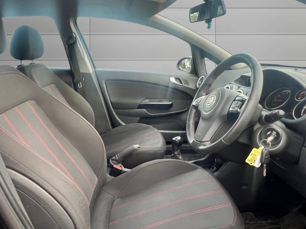 Used Vauxhall Corsa 2011 for sale - 77226942: Photo 3