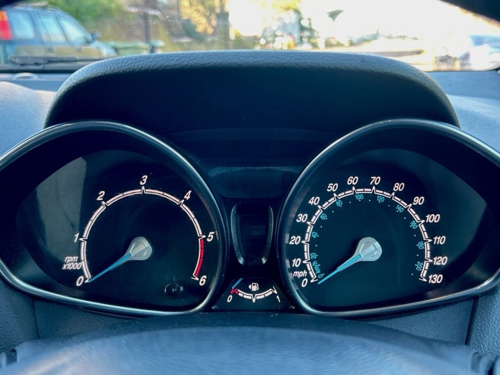 Used Ford B-MAX 2017 for sale - 76973843: Photo 19