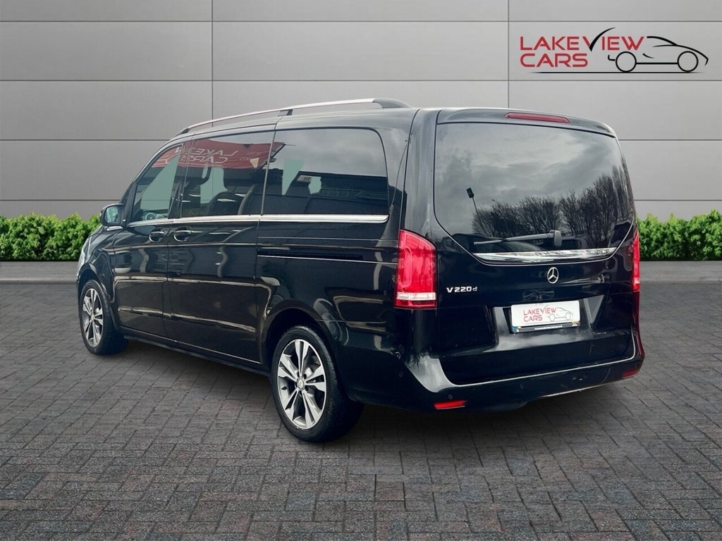 Used Mercedes-Benz V-Class 2016 for sale - 76783875: Photo 2