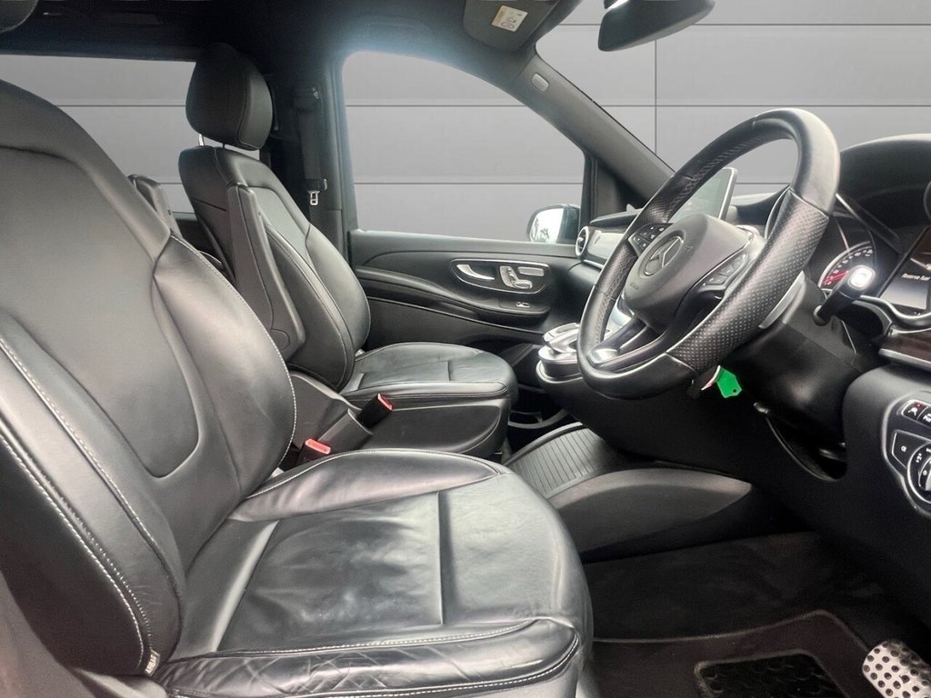 Used Mercedes-Benz V-Class 2016 for sale - 76783875: Photo 3