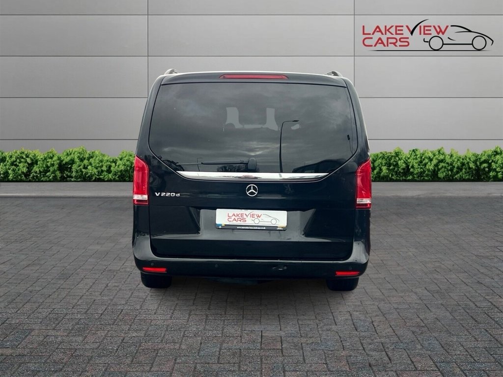 Used Mercedes-Benz V-Class 2016 for sale - 76783875: Photo 5