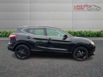 Used Nissan Qashqai 2015 for sale - 76744528: Photo