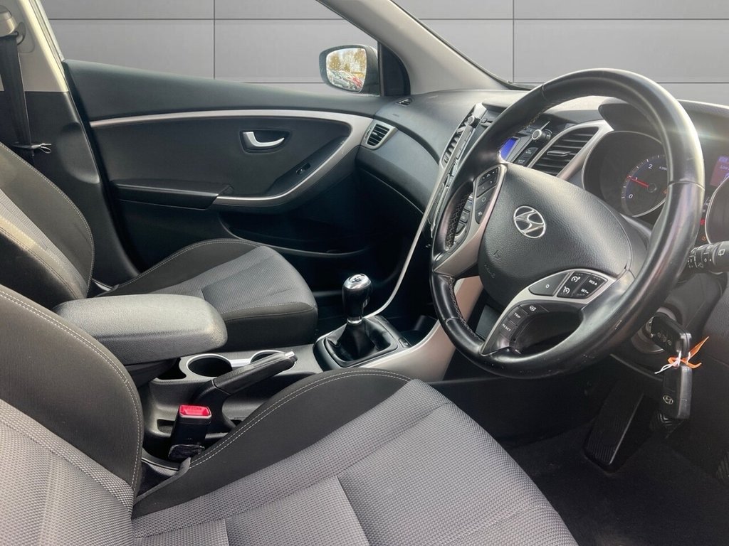 Used Hyundai i30 2015 for sale - 77080467: Photo 10