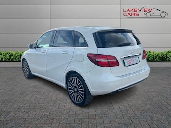 Used Mercedes-Benz B Class 2015 for sale - 76744490: Photo