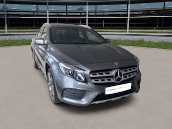 Used Mercedes-Benz GLA 2018 for sale - 76744510: Photo