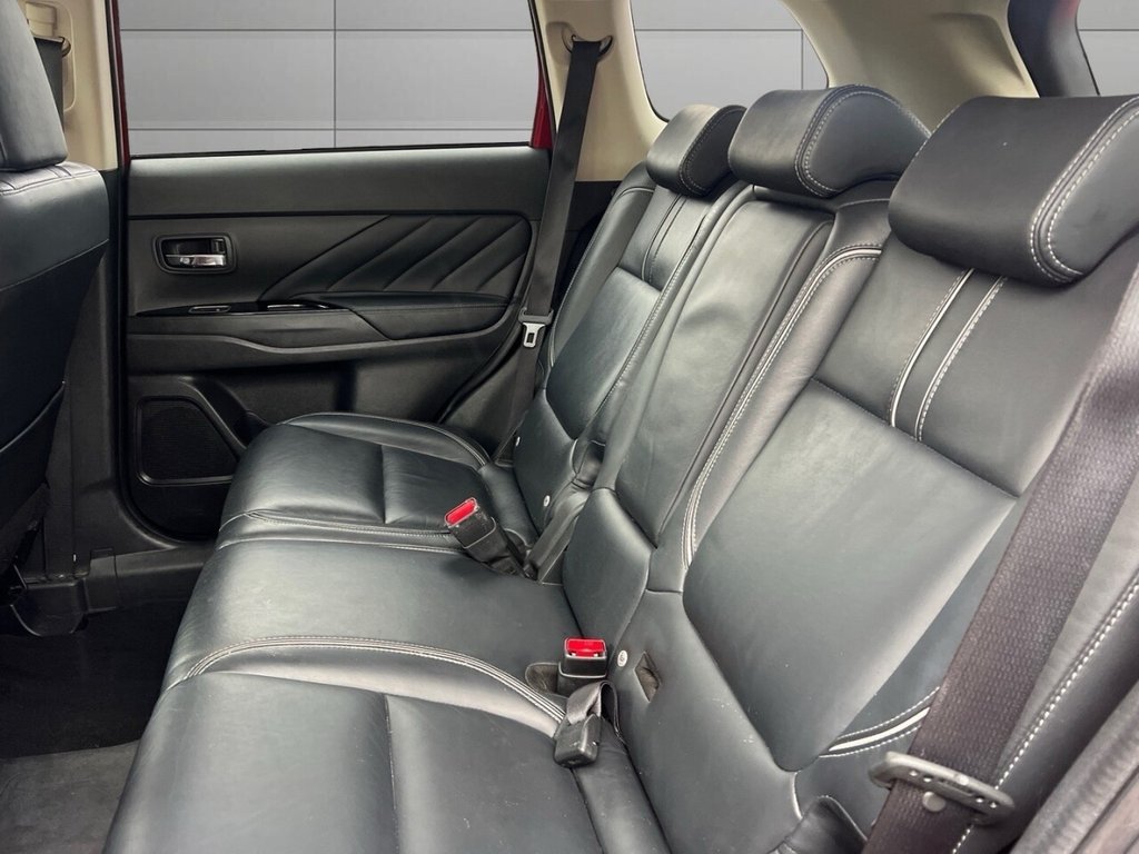 Used Mitsubishi Outlander 2016 for sale - 76744518: Photo 13