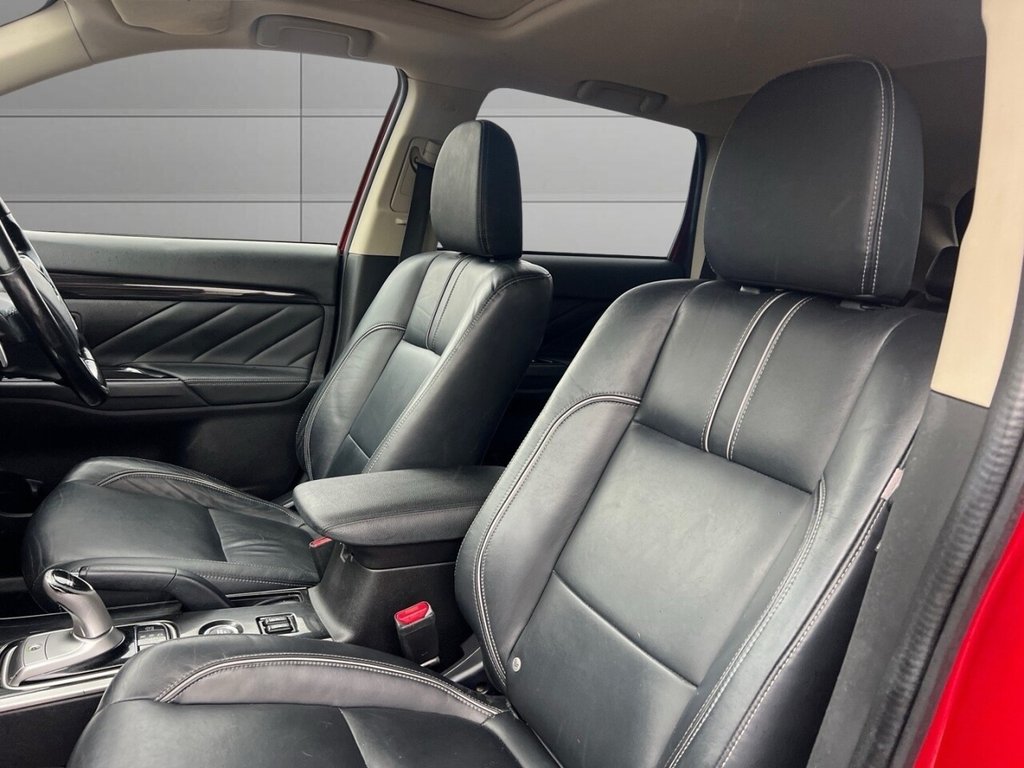 Used Mitsubishi Outlander 2016 for sale - 76744518: Photo 16