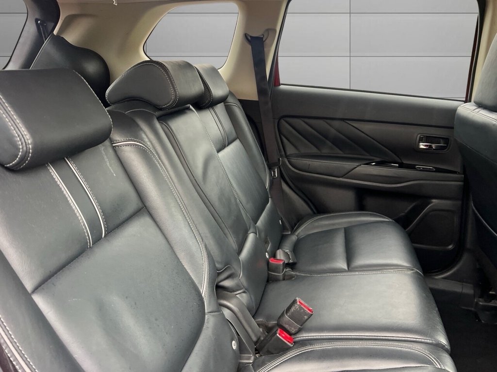 Used Mitsubishi Outlander 2016 for sale - 76744518: Photo 17