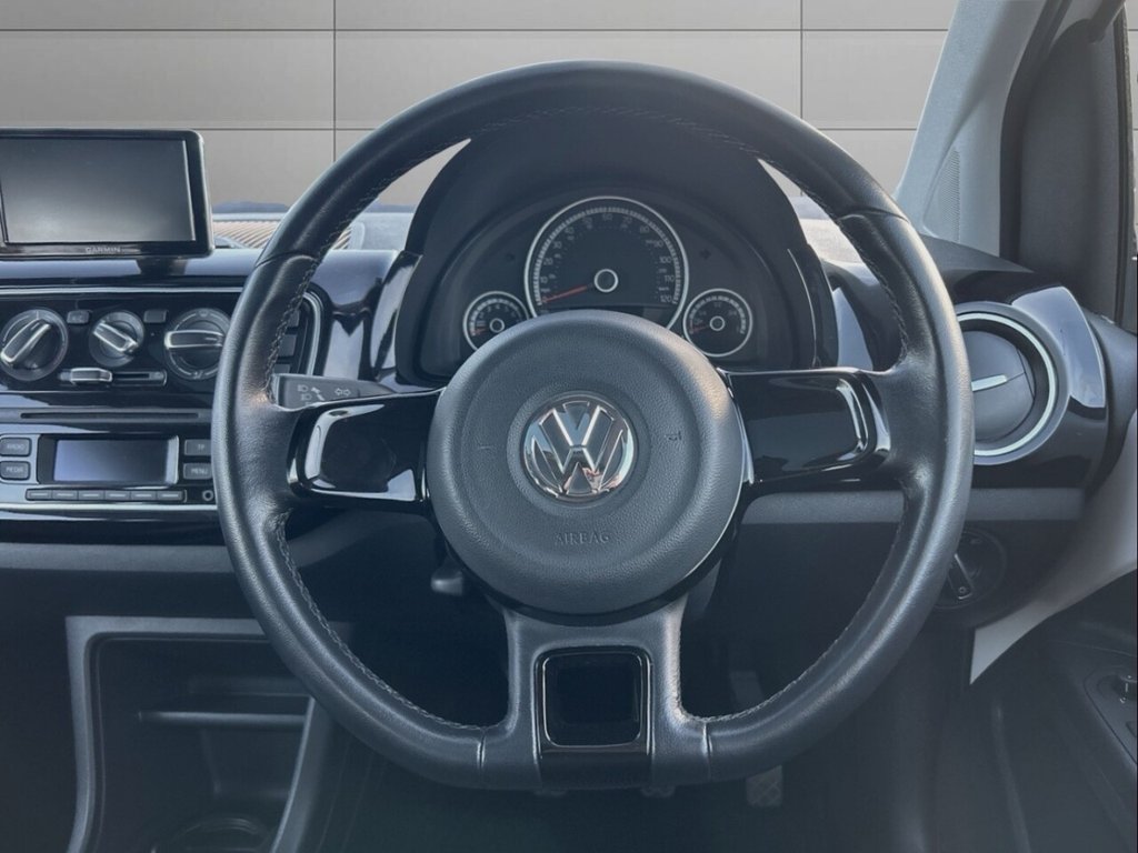 Used Volkswagen up! 2015 for sale - 76744540: Photo 19