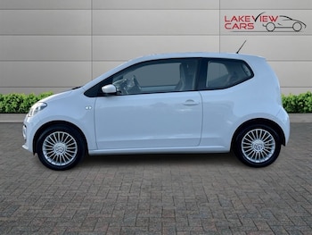 Used Volkswagen up! 2015 for sale - 76744540: Photo