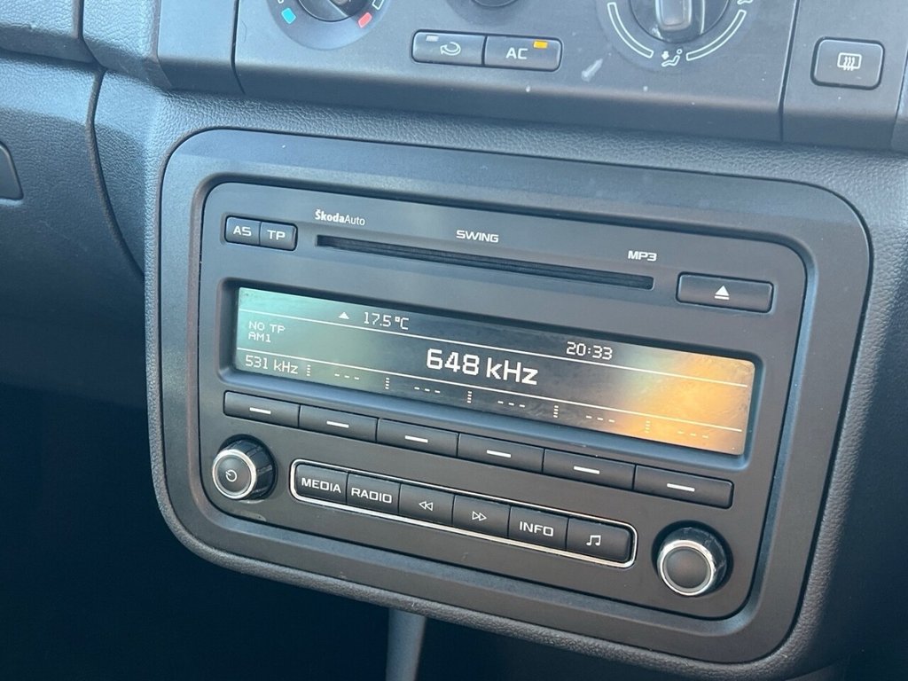 Used Skoda Fabia 2012 for sale - 76744488: Photo 25